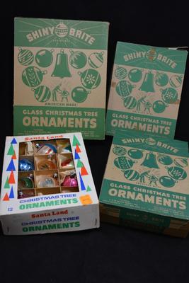 Lot of Vintage Shiny Brite & Santaland Glass Ornaments