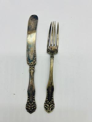Children’s knives, forks, and spoons Lot Of 8 Sterling & Silverplated