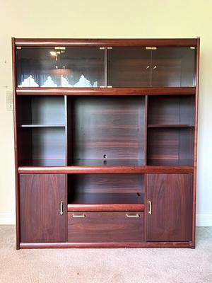 1 Piece Entertainment Center
