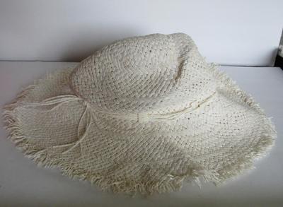 Ladies White Cute Floppy Sun Hat