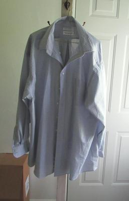 Men's Button Down Shirt, Roundtree & York, Never Used
