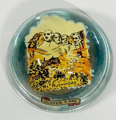Custer South Dakota Mount Rushmore Souvenir Paper-weight