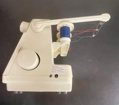 Singer Tiny Serger Overedging Machine
