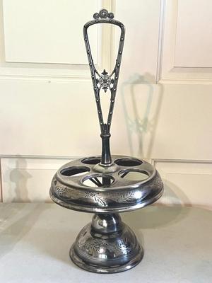 ANTIQUE SILVER PLATE VICTORIAN CONDIMENT CADDY ETCHED GLASS CRUETS SET