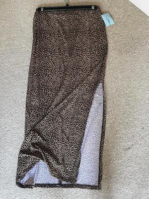 Brand New Leopard Print long skirt by IVORY, size 9/10