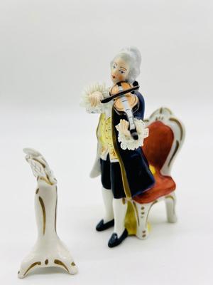 Germany Dresden Art Lace Figurines ~ Read Details