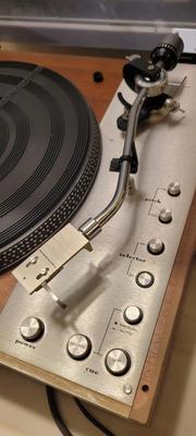 Turntable Marantz Model 6300
