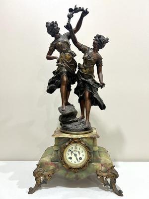 REINE DES FLEURS Par-Ruffony 19th Century Onyx Marble Mantle Clock Set