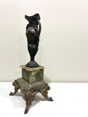 REINE DES FLEURS Par-Ruffony 19th Century Onyx Marble Mantle Clock Set