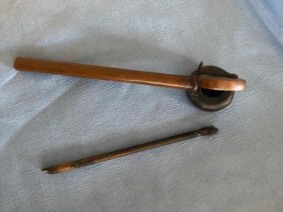 Antique portable Japanese Ink well with Quill