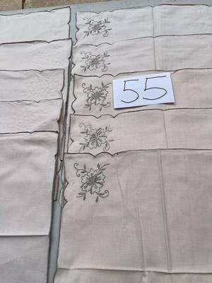Floral Accent Beige Cloth Napkins - 10