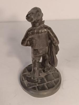 Mabutte Bronze statue