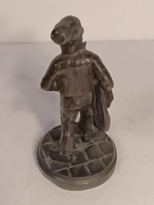 Mabutte Bronze statue