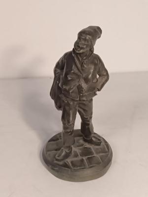 Mabutte Bronze statue