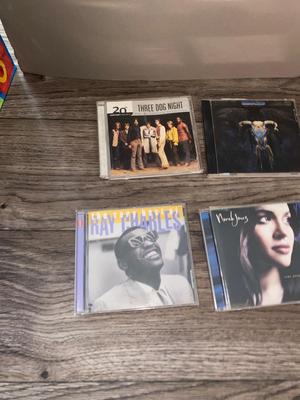 Norah Jones, Lionel Ritchie, Ray Charles and More