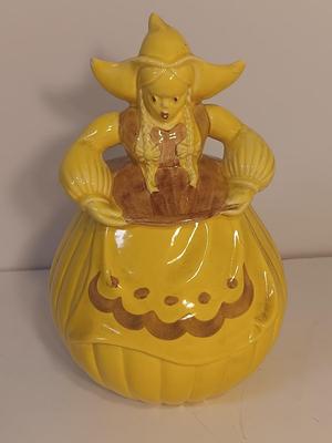 Vintage ~ 1940's ~ Red Wing Pottery Cookie Jar ~Merry Dutch Girl Yellow Brown