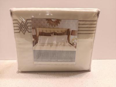 Brand-new Queen-Sized Sheet set - Jennifer Lopez 100% cotton GATSBY