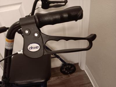Like new - DRIVE 300lb limit rollator Mobility walker with seat and storage