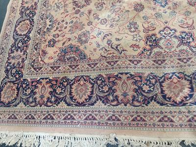 Large Vintage Antique Persian area rug - room sized 97" x 137"