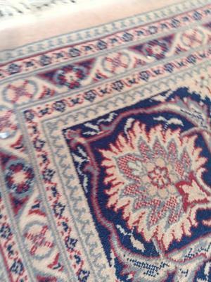 Large Vintage Antique Persian area rug - room sized 97" x 137"
