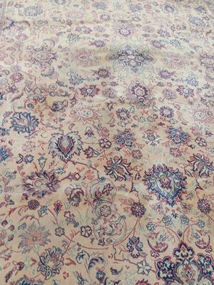 Large Vintage Antique Persian area rug - room sized 97" x 137"