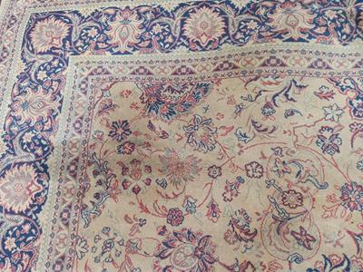 Large Vintage Antique Persian area rug - room sized 97" x 137"