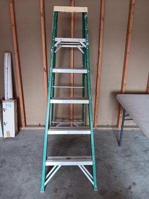 Fiberglass Six foot step ladder for commercial & Electrical