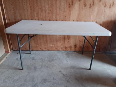Heavy Duty Plastic topped Folding table