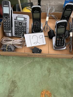 Panasonic Four (4) Phone Portable System with Base Unit and 4 Chargers
