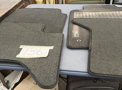 TRD OFF ROAD Set of 4 Floor Mats good shape