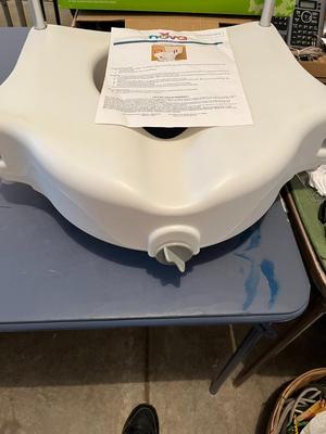 NOVA Locking Raised Toilet Seat with Arms Like New