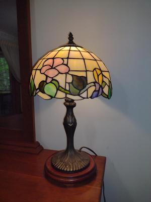 Tiffany Style Stained Glass Lamp with Metal Post