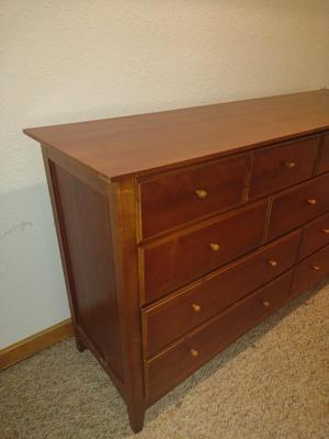 Thomasville Cherry Finish Stretch Dresser- Approx 63 3/4" x 19" x 35" Tall