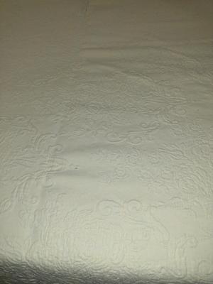 JC Penney Quilted King Size Cotton Coverlet with Scalloped Edge- Approx 111" x 113"