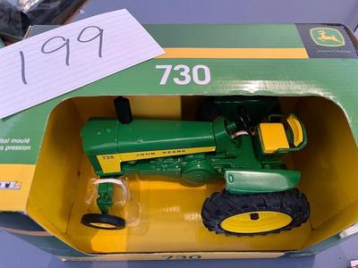 John Deere Ertl 730 Die Cast Metal Replica Tractor 1/16 Scale