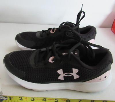 Women's Walking Shoes, Under Armor Surge