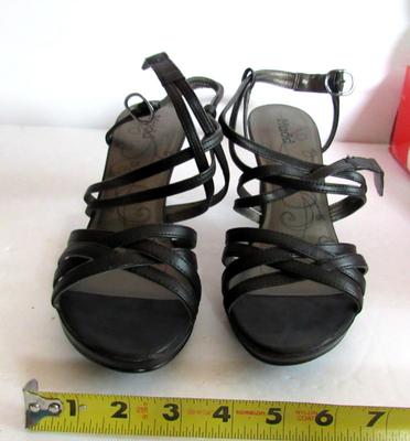Women's High Heeled Open Toe Sandals, Mudd 9M