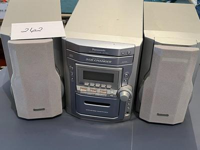 Panasonic CD Stereo System AM/FM 5-CD Changer Clock Timer