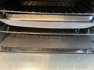 Black Angus Petit Model 330 Toaster Oven With Cover