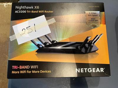Netgear Nighthawk Triband Model #R8000 3.2 Gbps WI FI Speed