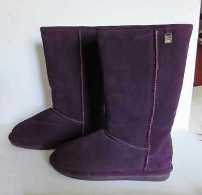 Women's Plum Colored Suede Boots, Bearpaw, 9, Unused