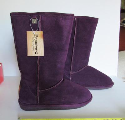Women's Plum Colored Suede Boots, Bearpaw, 9, Unused