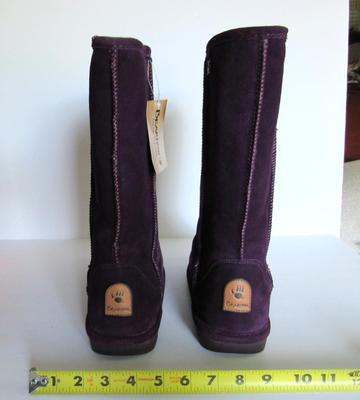 Women's Plum Colored Suede Boots, Bearpaw, 9, Unused