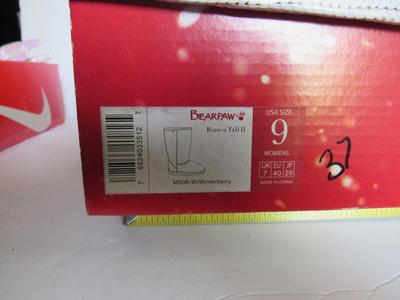 Women's Plum Colored Suede Boots, Bearpaw, 9, Unused