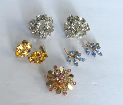 Rhinestone Earrings and Brooch Lot