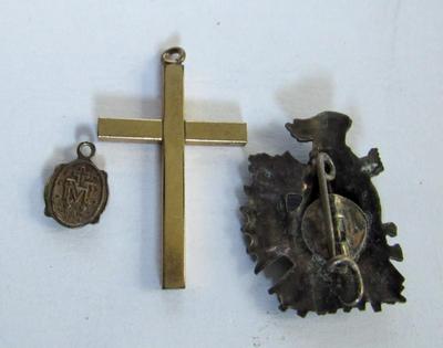 Religious Charms and Thimbles, Read Description