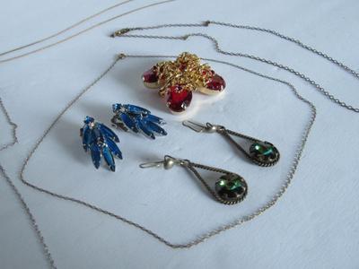 Lot of Thin Chains, Rhinestone Earrings and Brooch