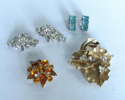 Rhinestone Brooch and Earring Lot, Blue Ones Are Weiss