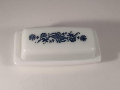 Vintage Pyrex Butter Dish- Old Town Blue Onion Pattern