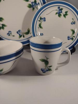 L.L. Bean Dinnerware- Blueberry Pattern- Approx 31 Pieces